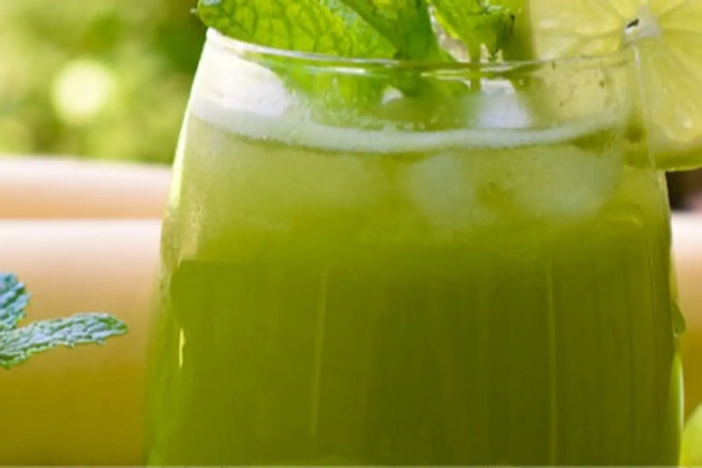 Lemon With Mint Juice