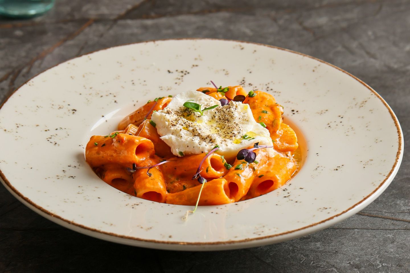 Creamy Pink Rigatoni Pasta