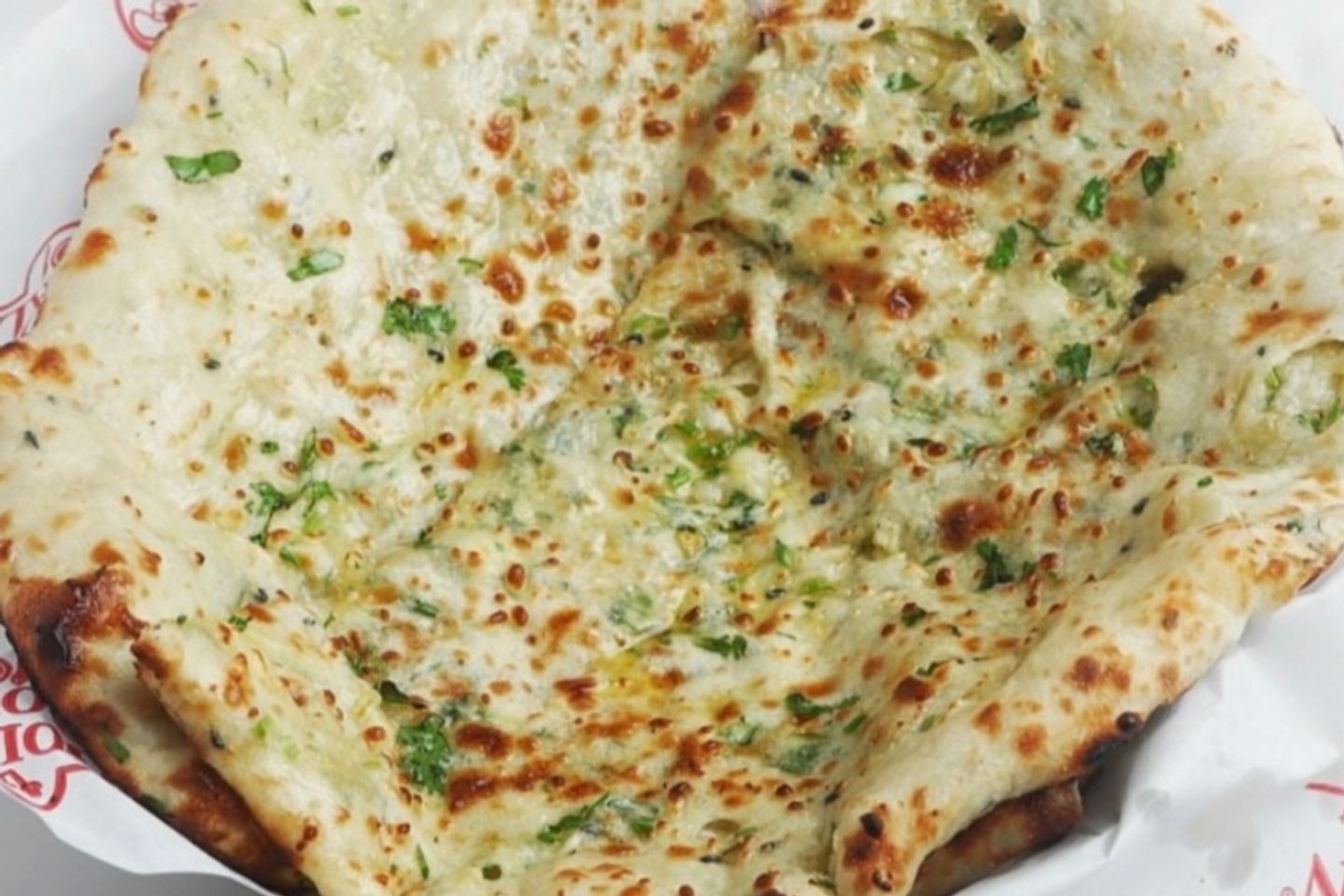 خبز نان بالجبن و الثوم