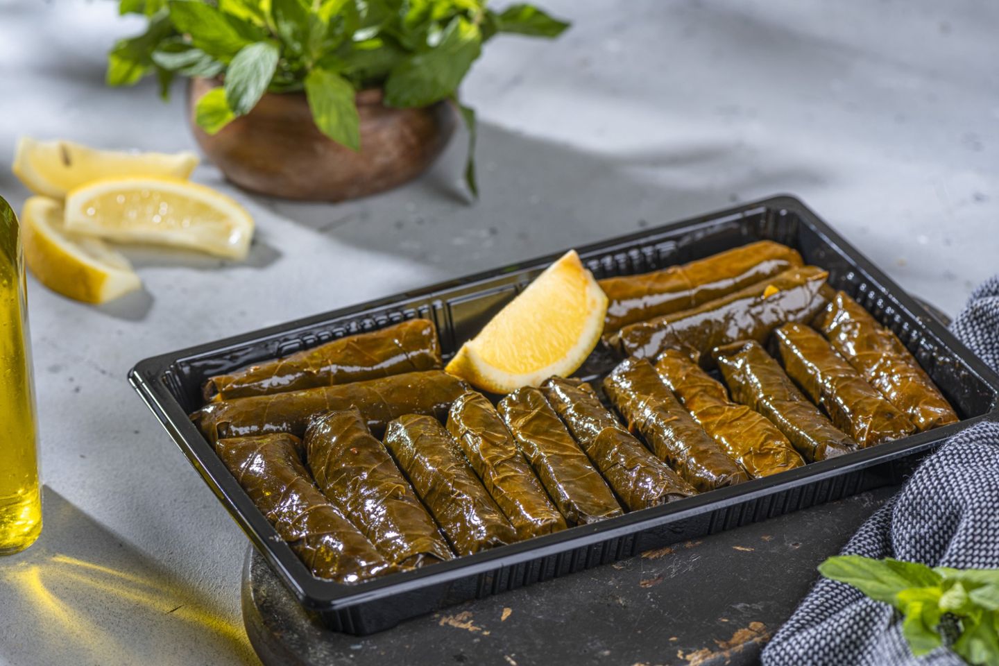 ورق عنب كبير ٢٠ حبة
