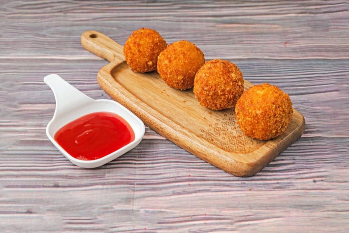 Potato Balls With Cheese