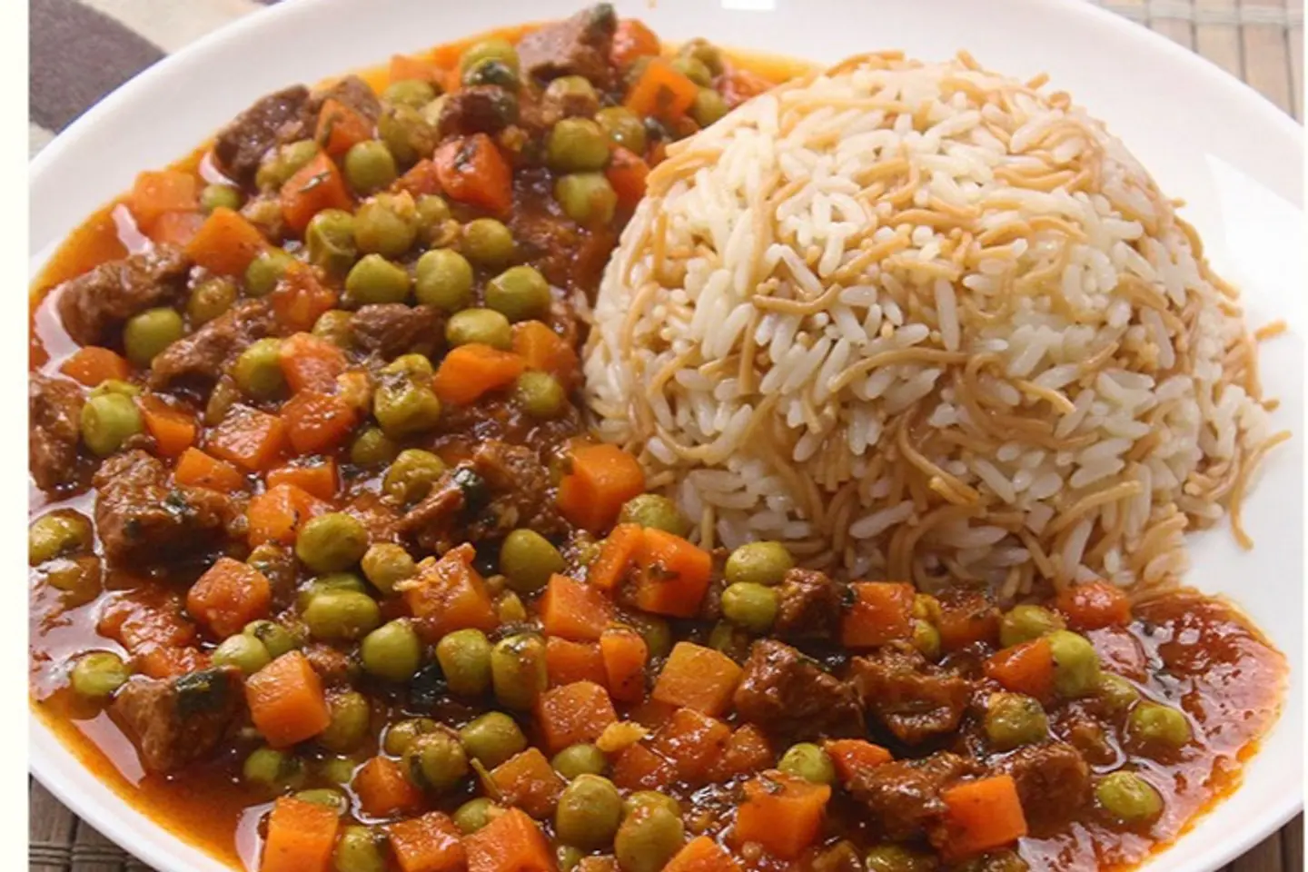 بازيلا باللحمة مع رز