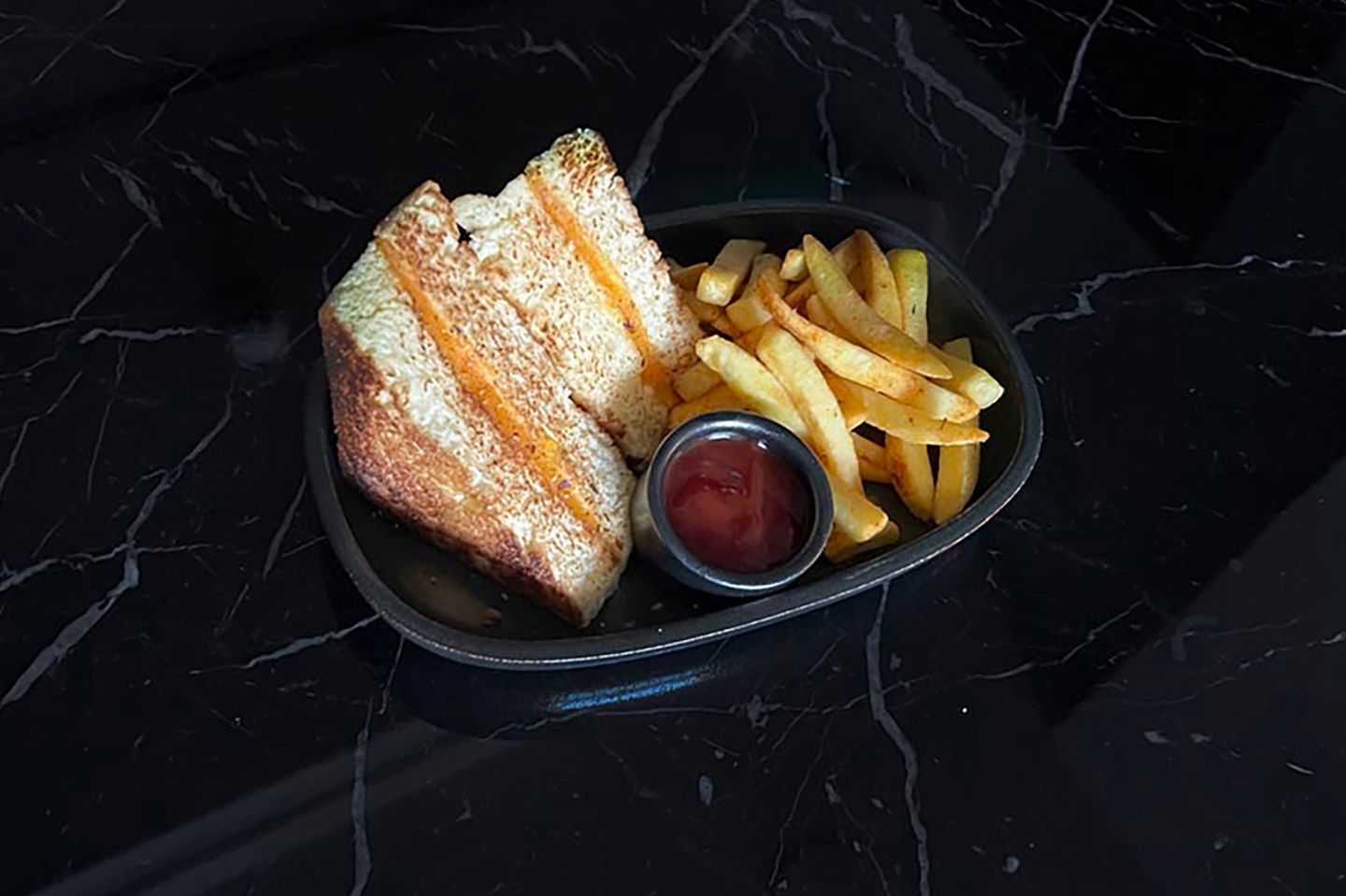 Kids Grilled Cheese Sandwich