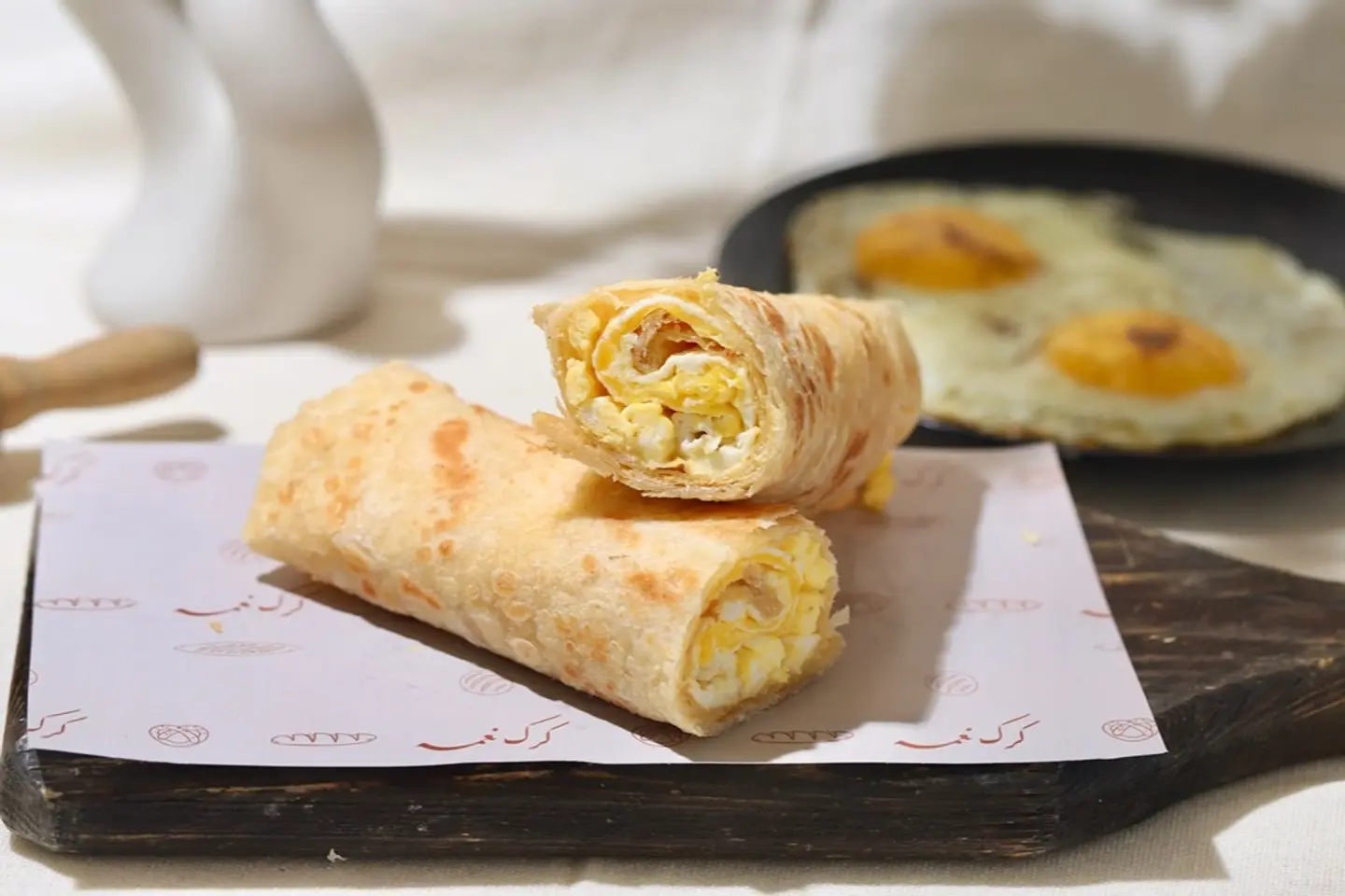 جباتي بيض عيون