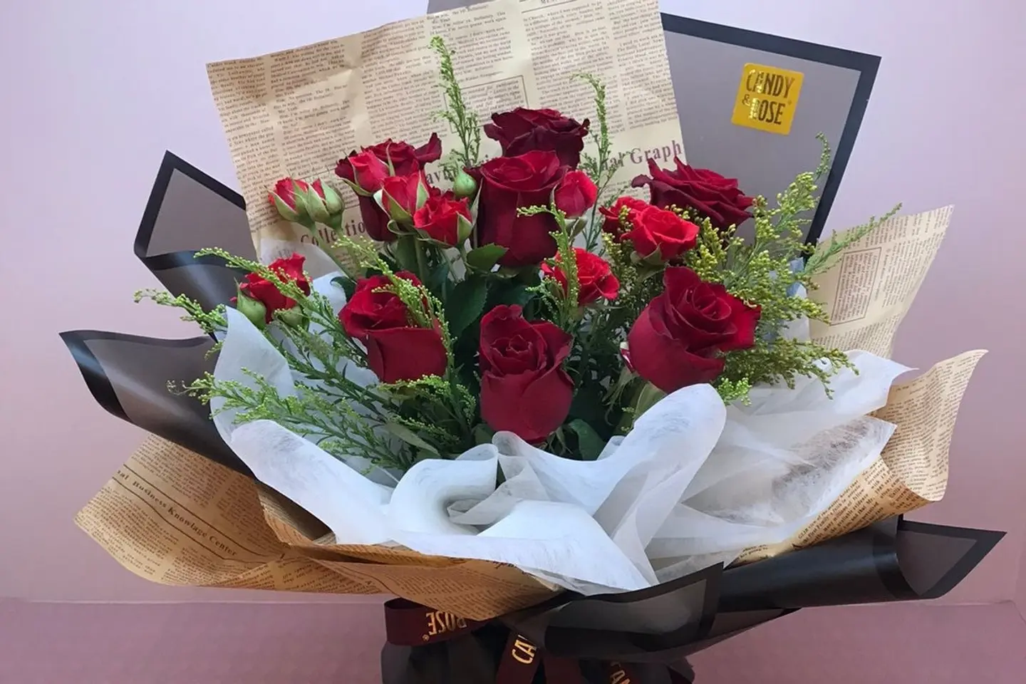 Bouquet   The Night   Medium Natural Rose Bouquet  Ap