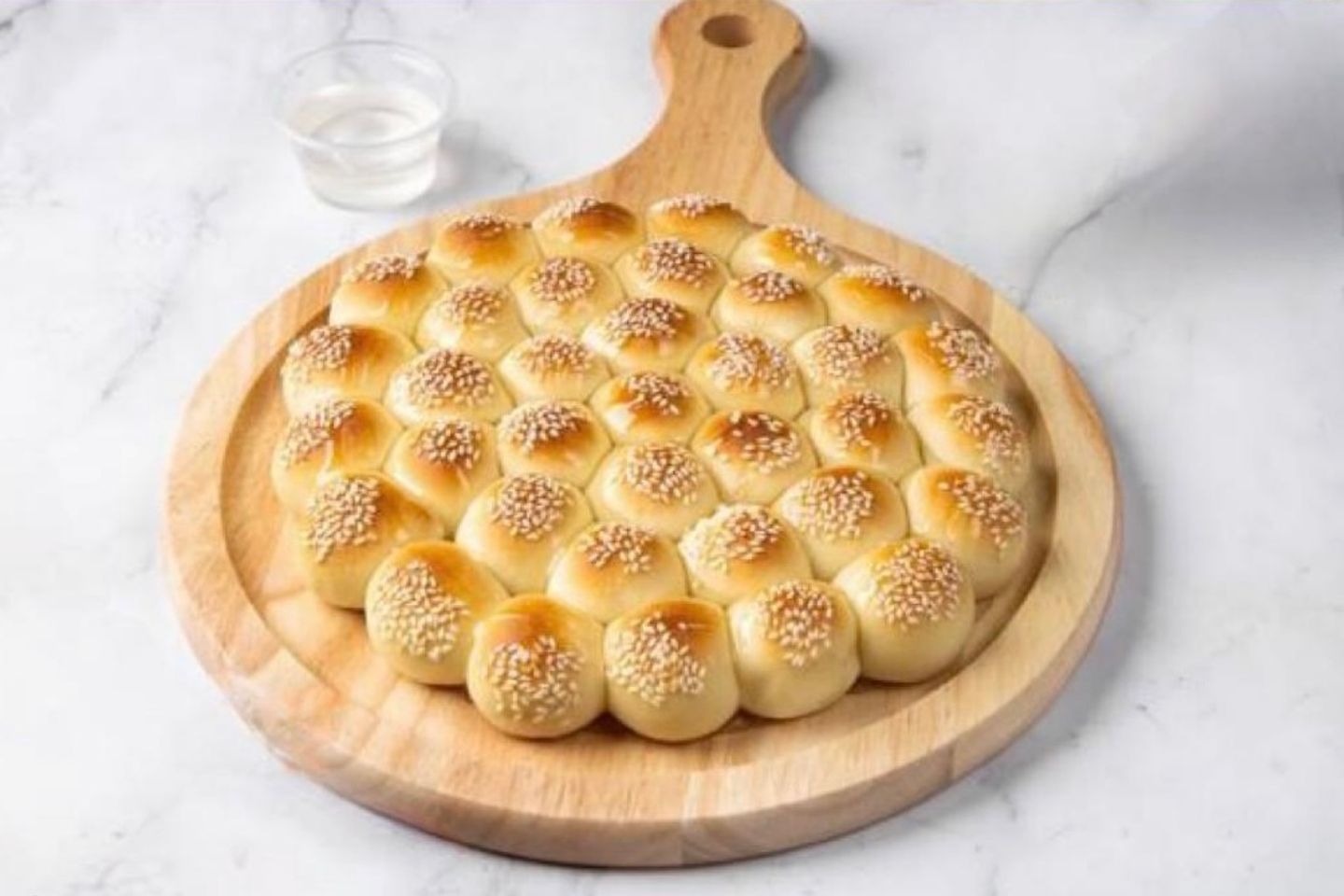 خلية نحل شيرة