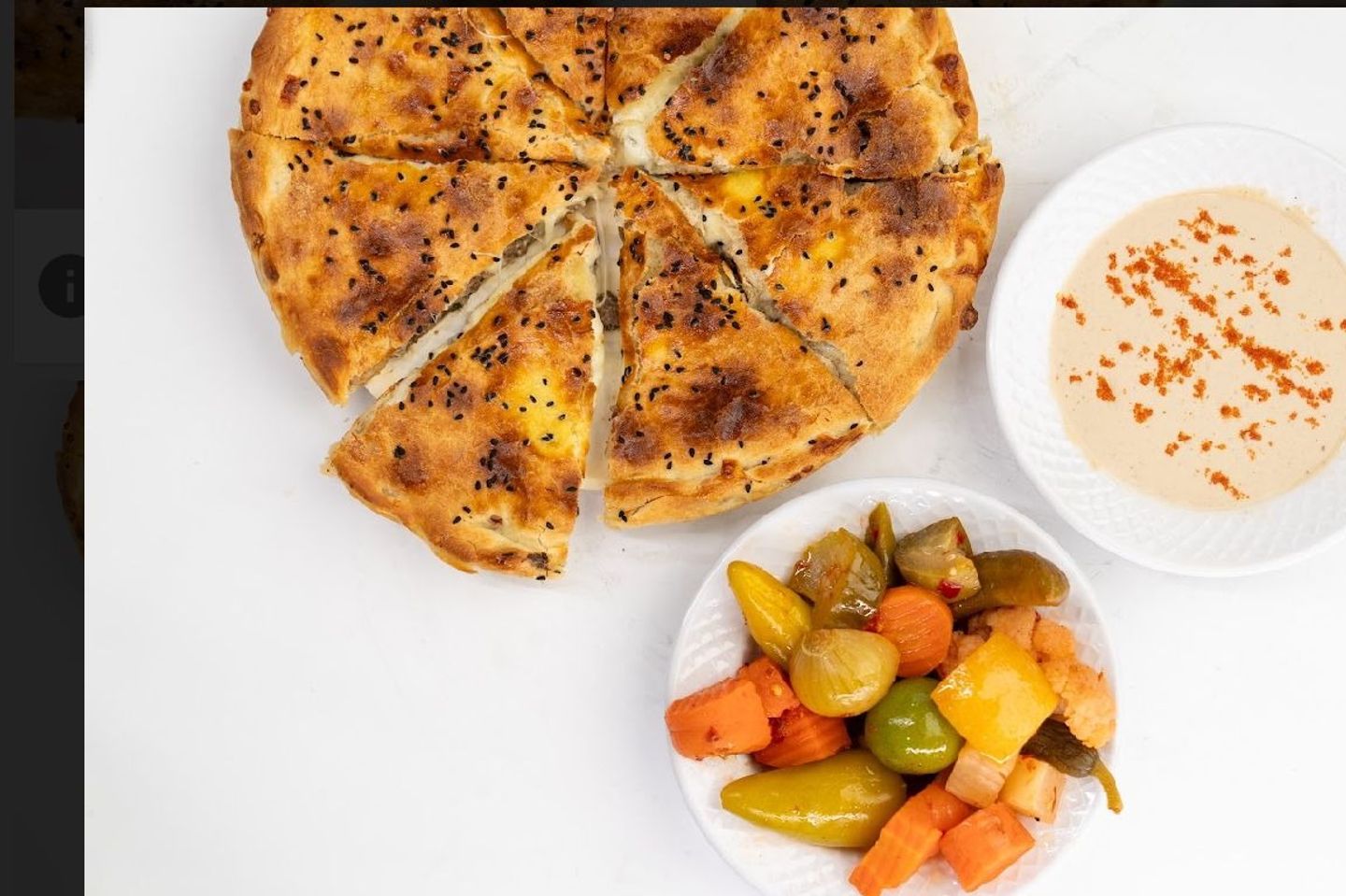 حواوشي بسطرمه و ببروني و جبنة