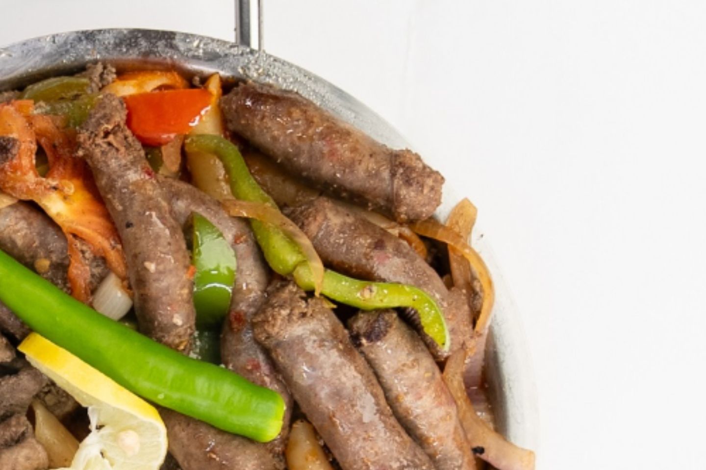 مكرونة بالسجق