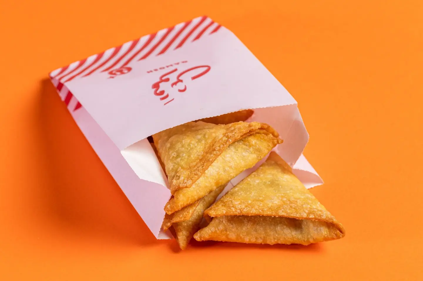 Chicken And Mushroom Samosa 12 Dozen
