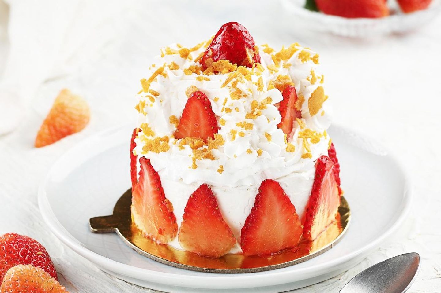 Strawberry Cake