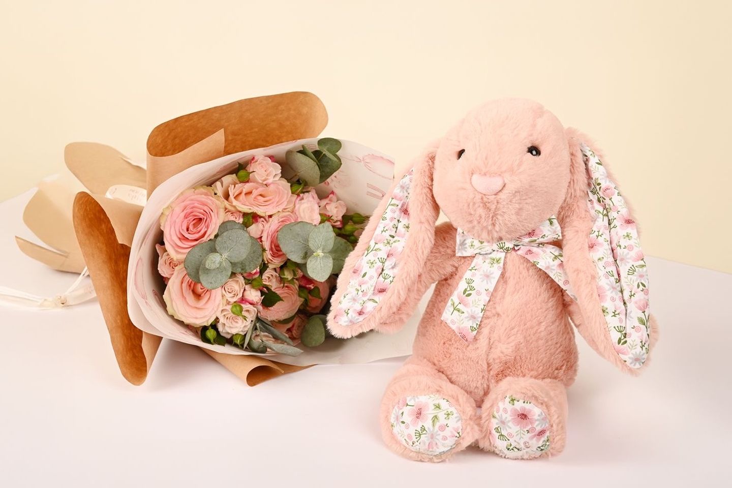 Hana Al Ward Package With The Rabbit