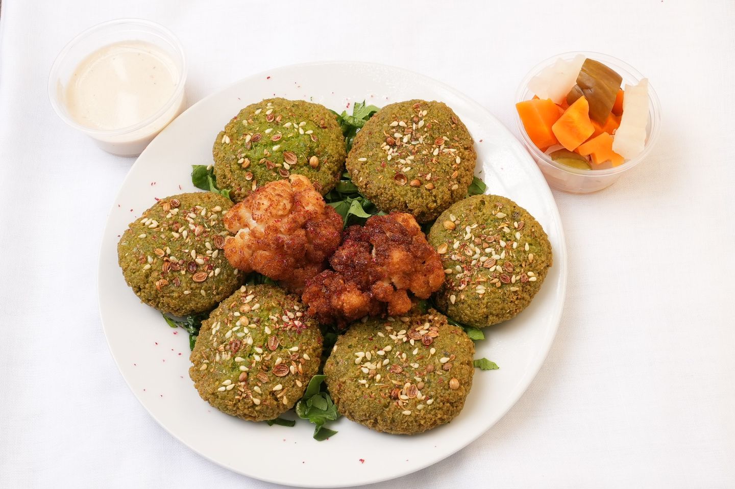 طبق فلافل مع الزهرة