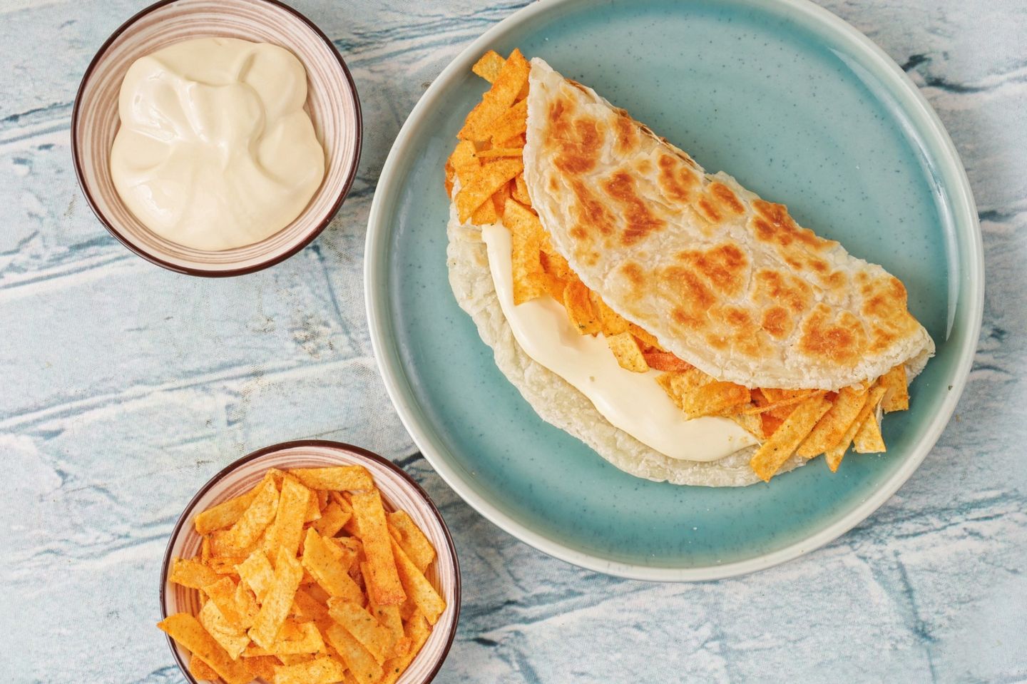 Spread Cheese And Chips Parata