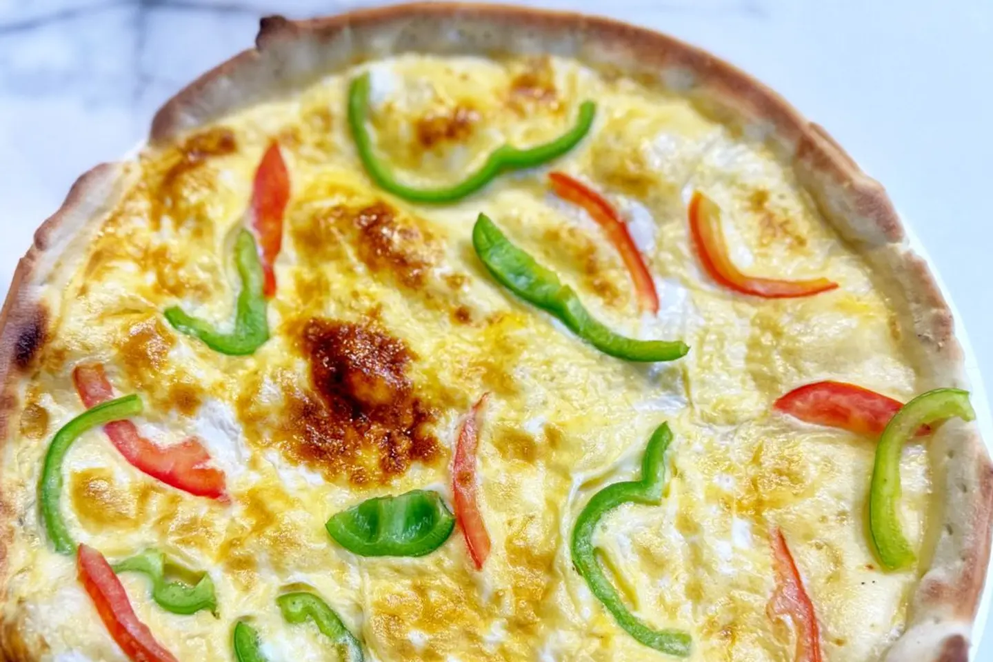 فطيرة بيض مشكل بالخضار