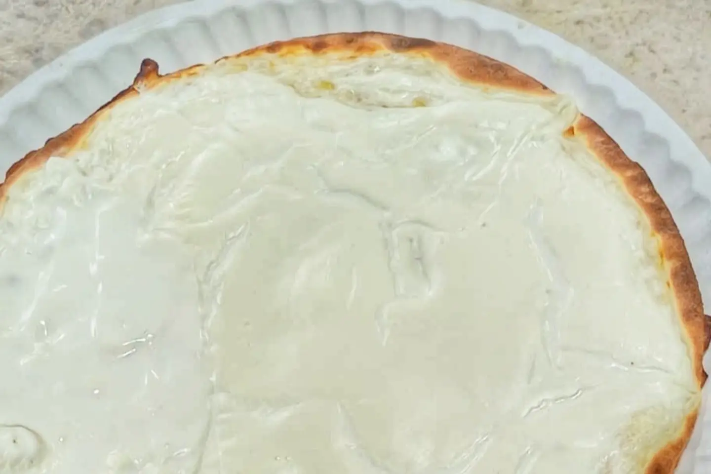 فطيرة لبنة سادة مدور