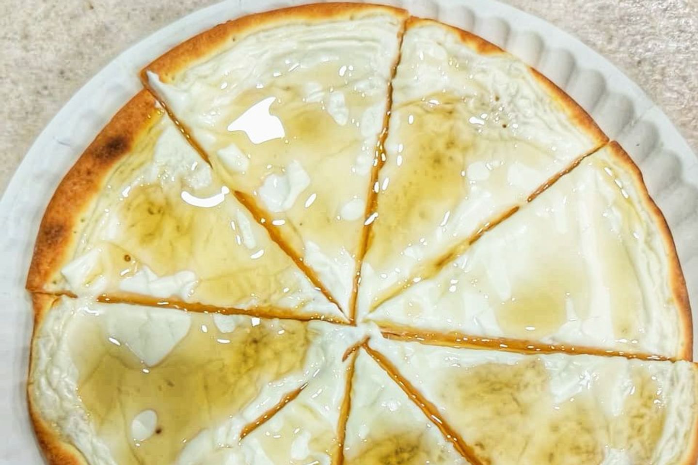 فطيرة جبن بالعسل