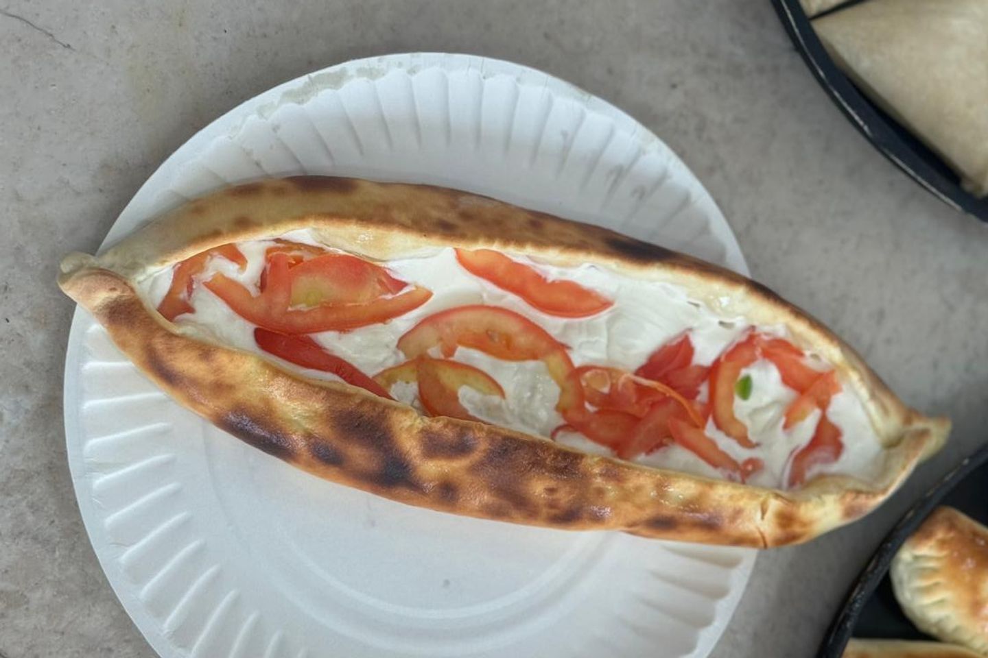 فطيرة جبن بالطماطم