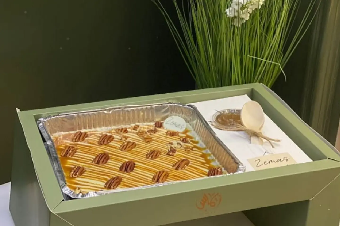 Eltamer Cake Heater