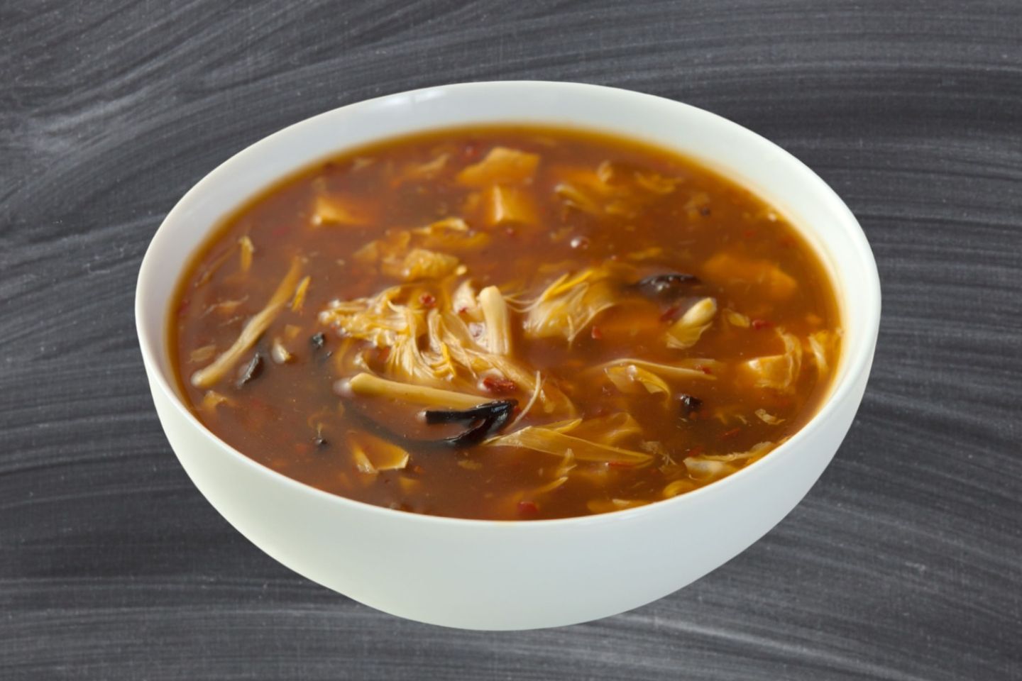عبوة عائلية من شوربة حار و حامض