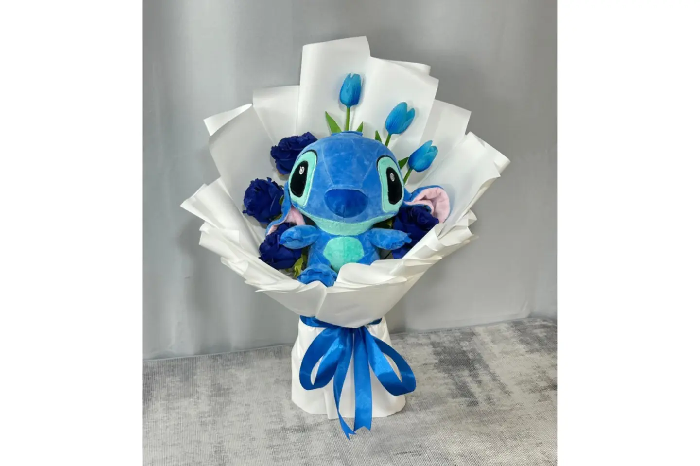 باقة ستيتش الأزرق