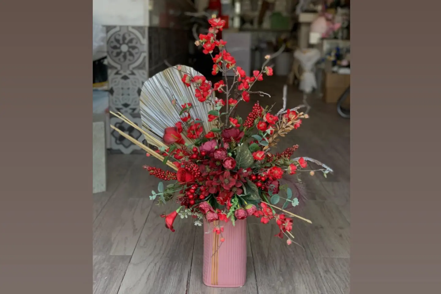 فازة ورد صناعي ٦