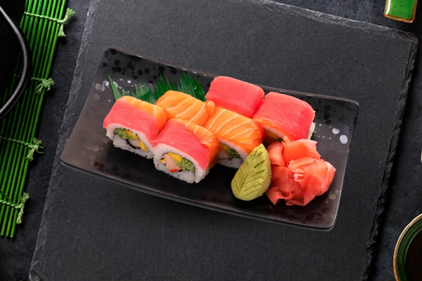 Rainbow California Maki 6 Pieces