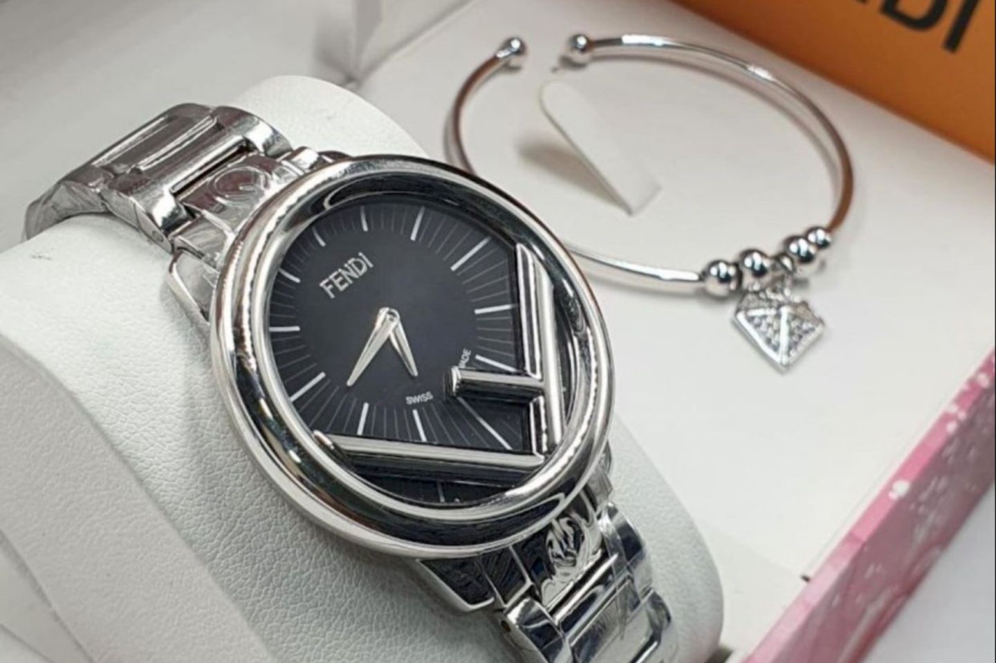 Women's Watch Fendi Brand