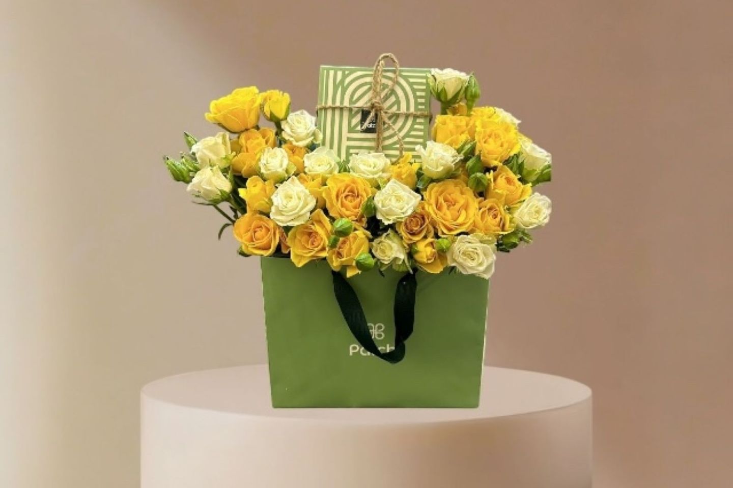Patchi With Yellow And White Baby Rose