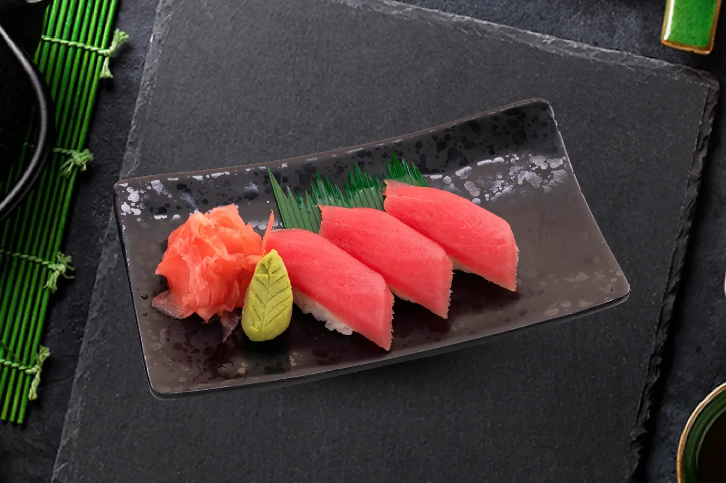 Tuna Sushi 3 Pieces