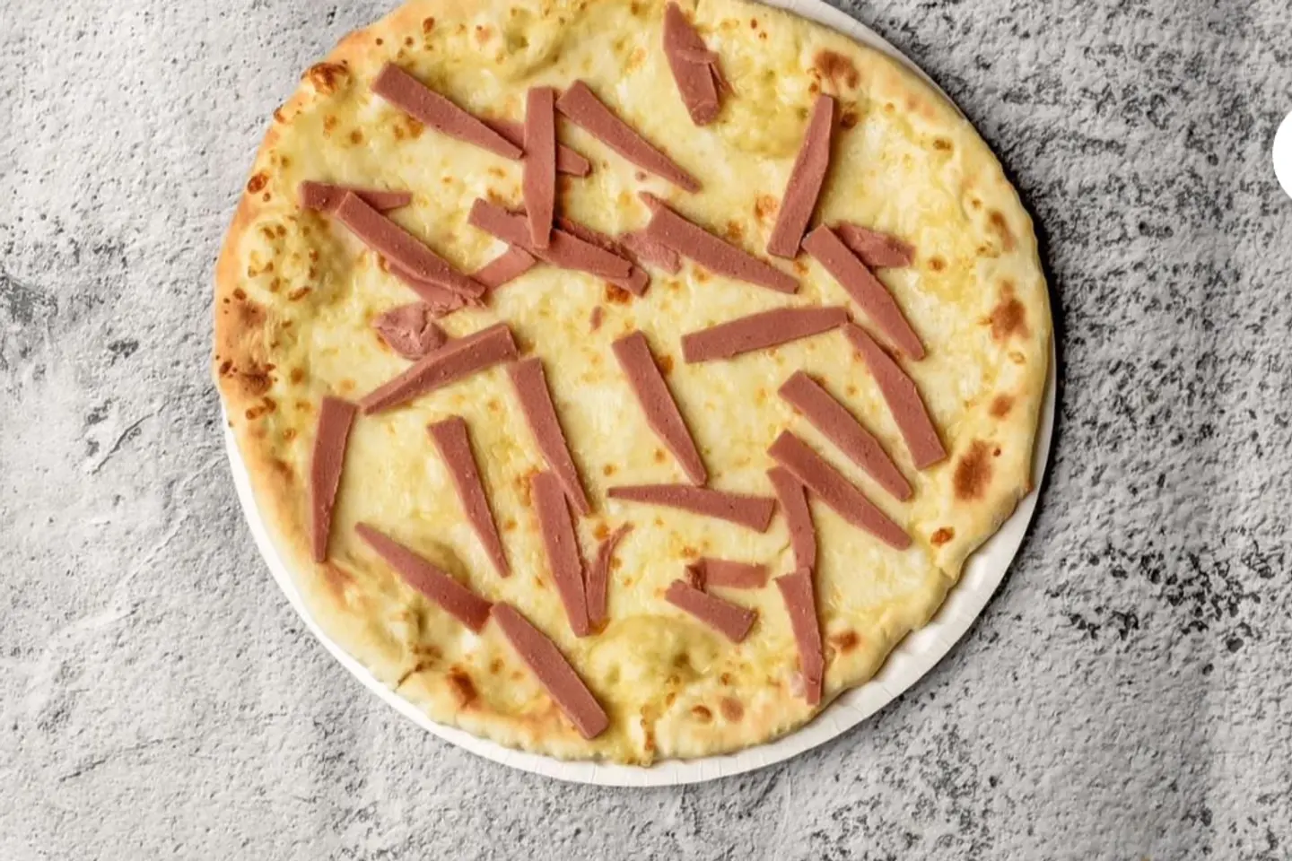 جبنة مع مورتديلا