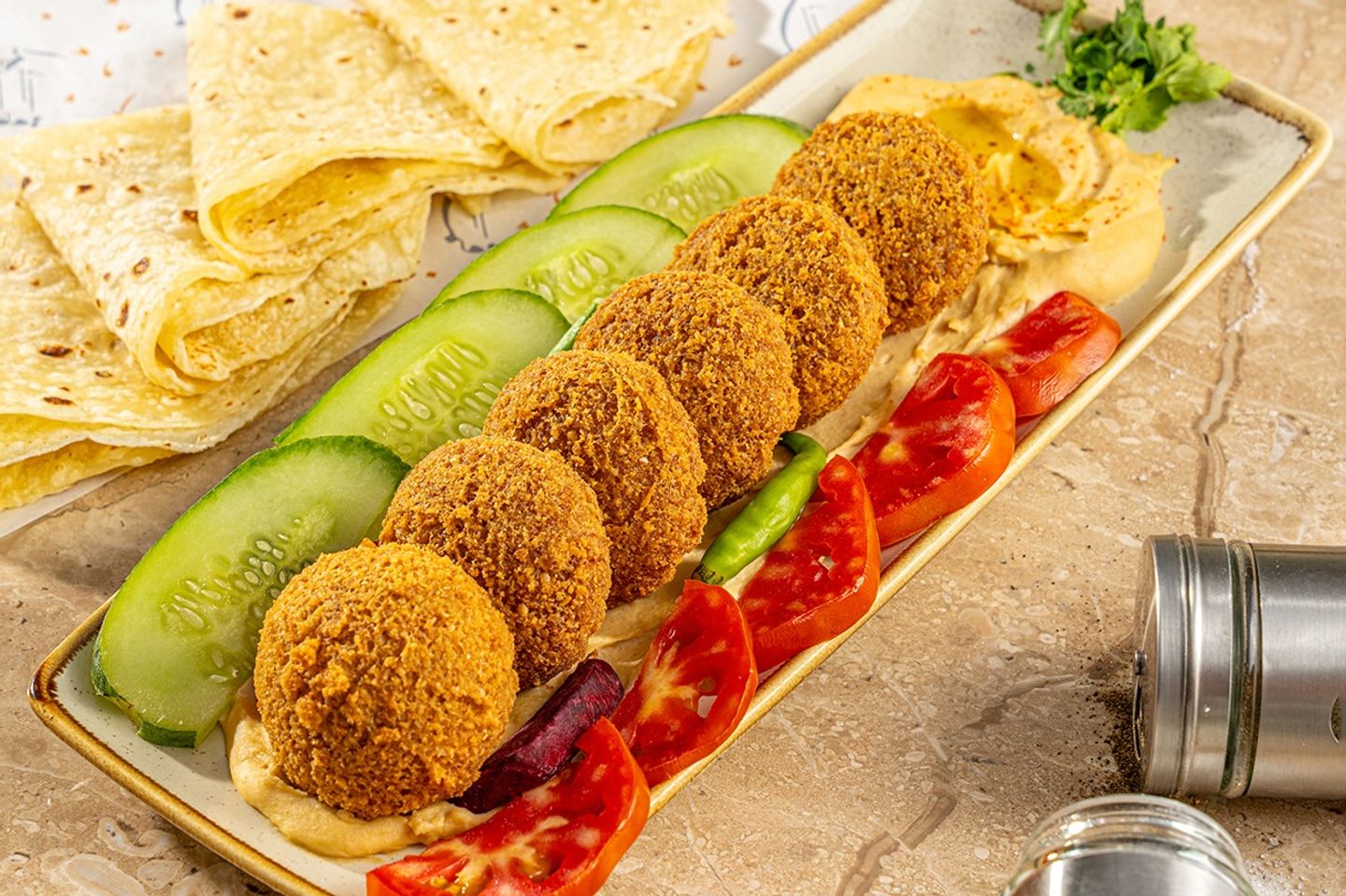صحن فلافل