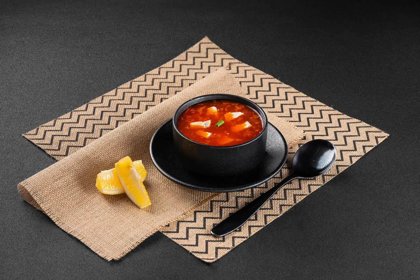 شوربة الحامض الحار دجاج