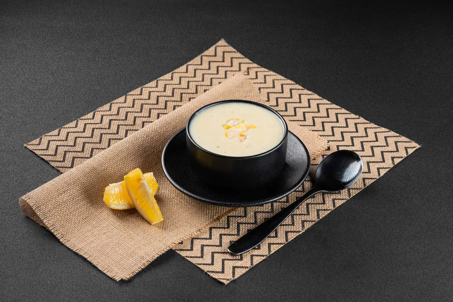 شوربة كريمة الفطر بالمأكولات البحرية