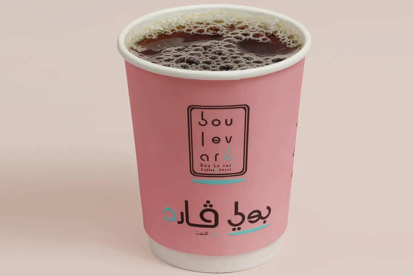 في سكستي حار