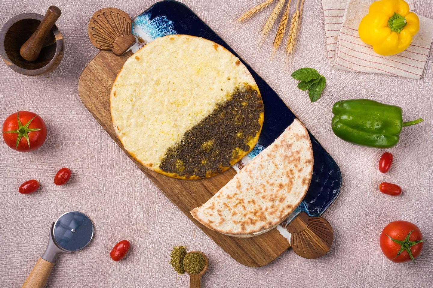 Thyme With Cheese Manqusha
