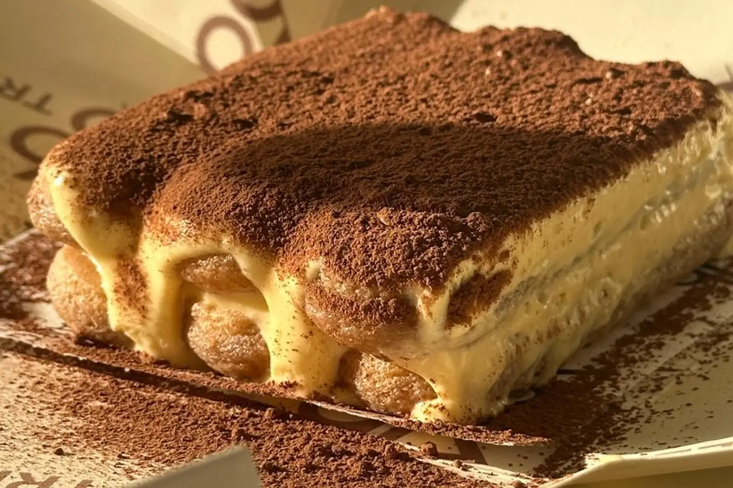 Tiramisu Cake