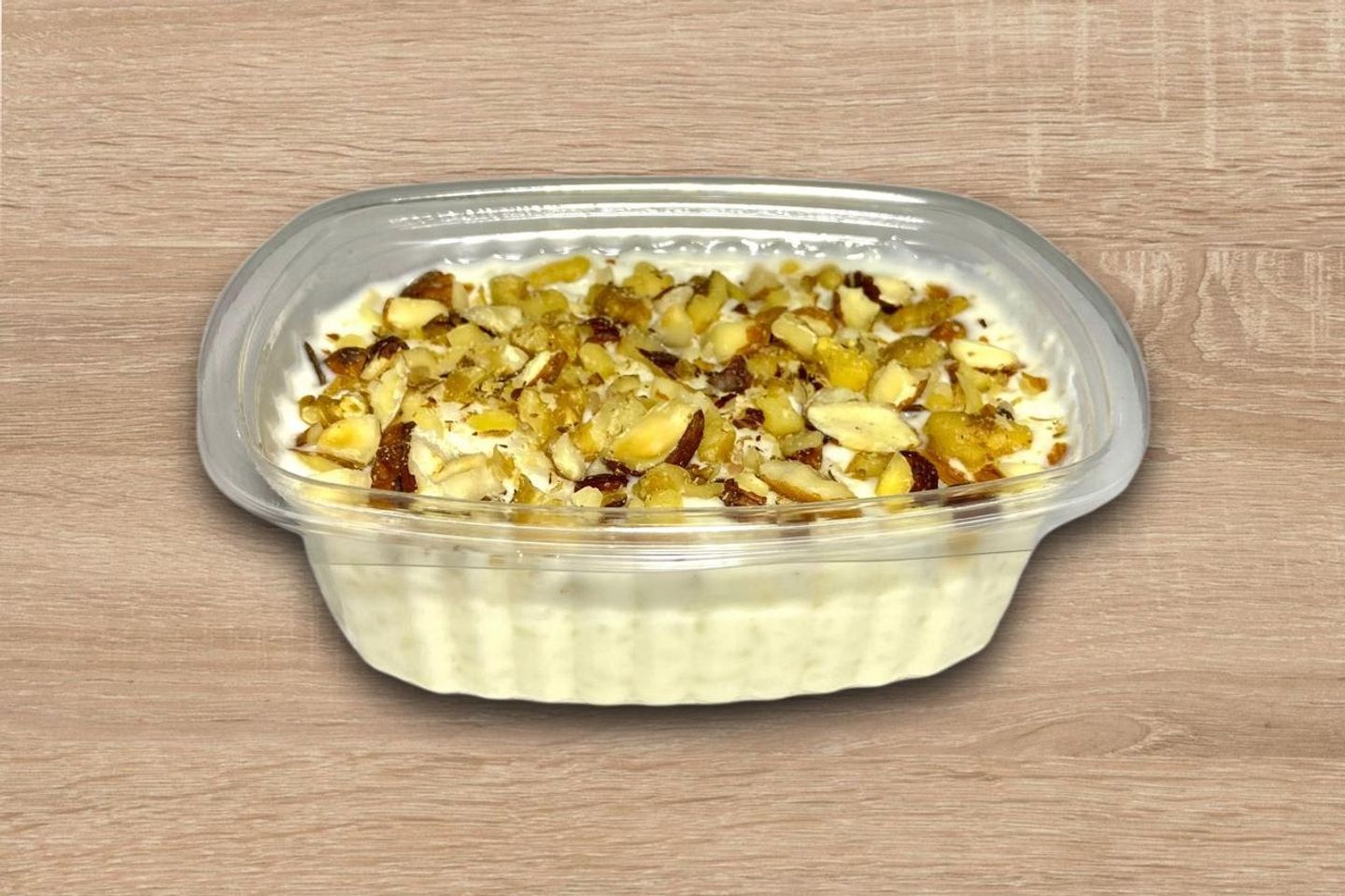 أرز بالحليب بالمكسرات