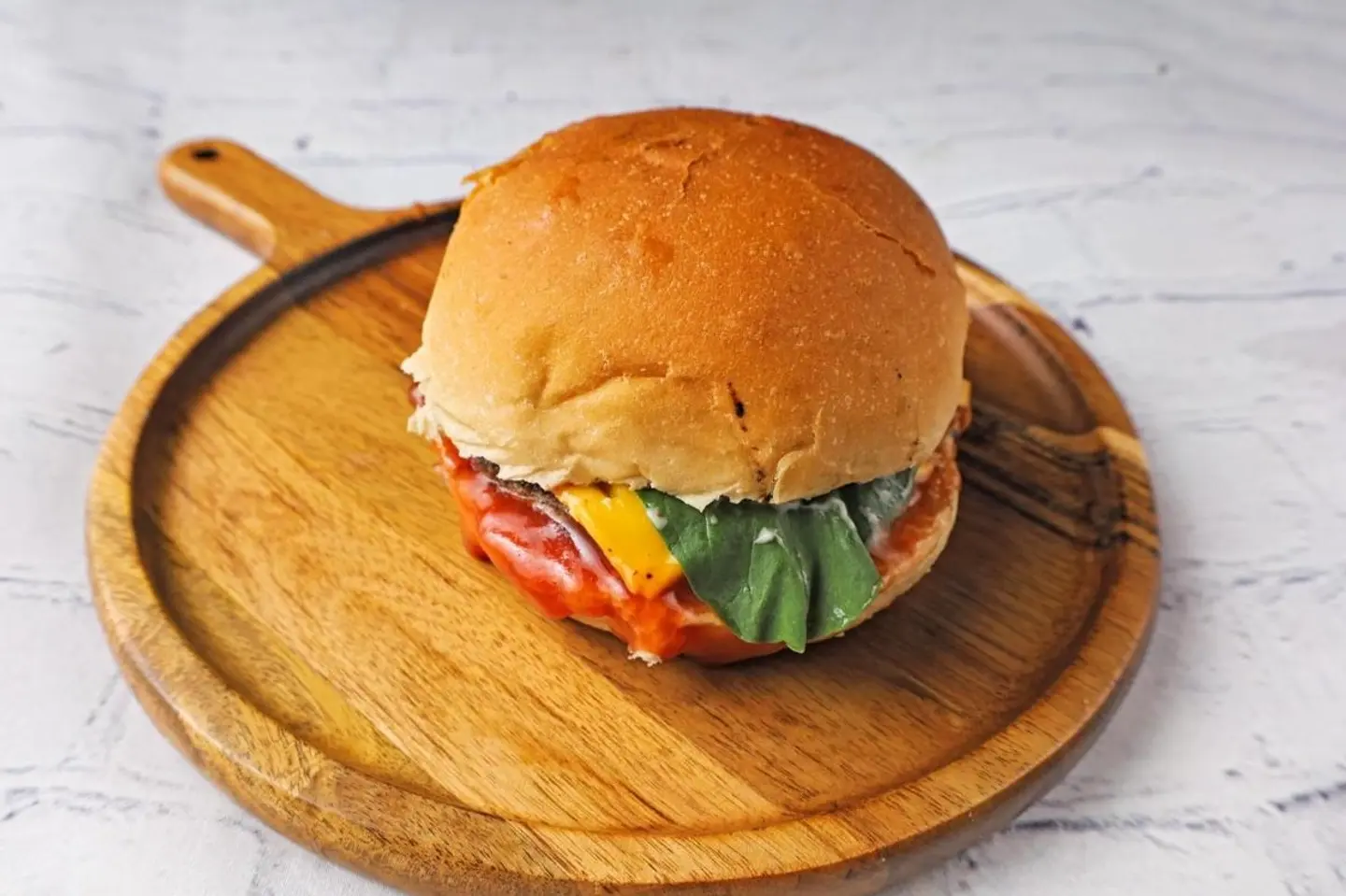 وجبة برجر لحم