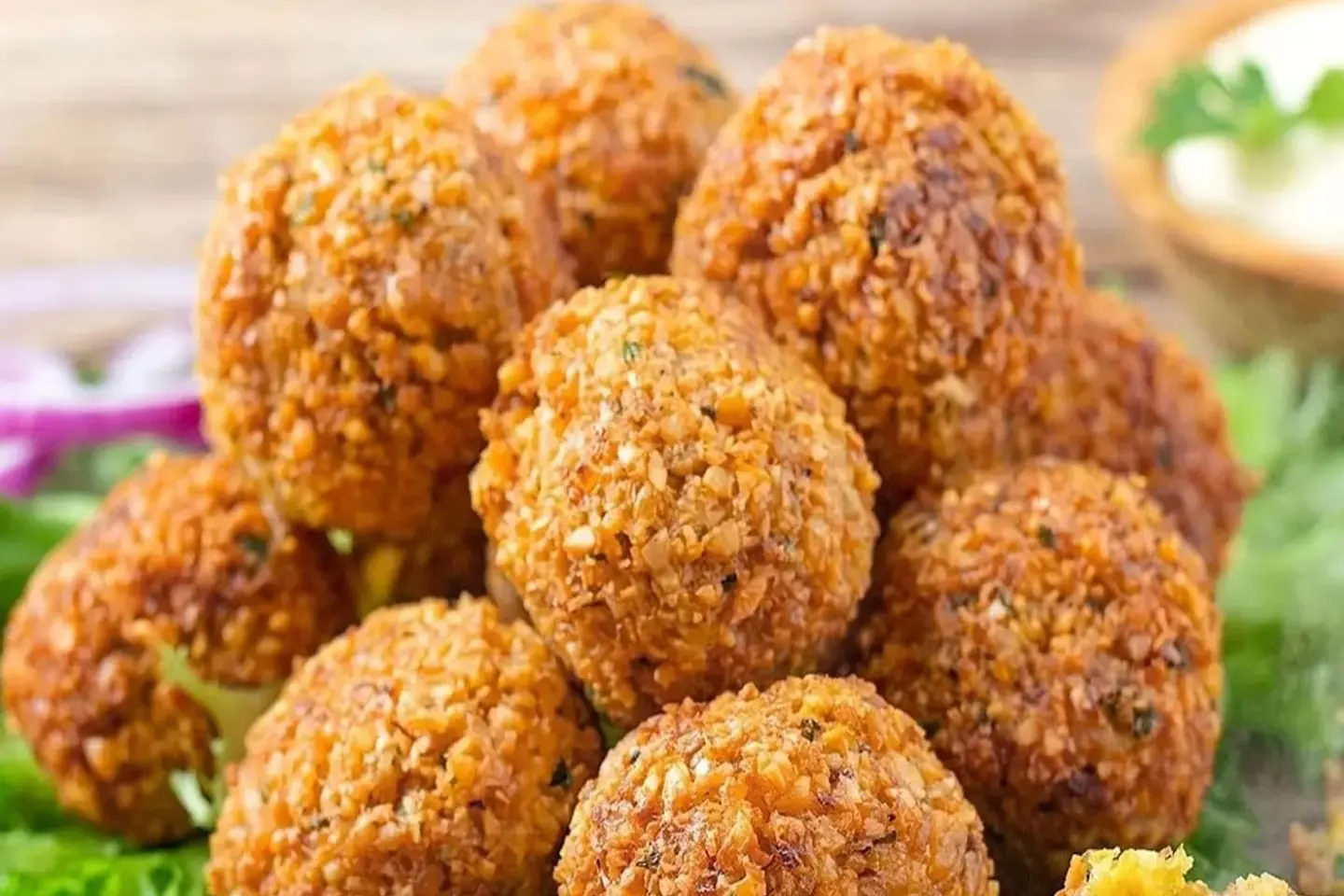 2 Falafel Pieces