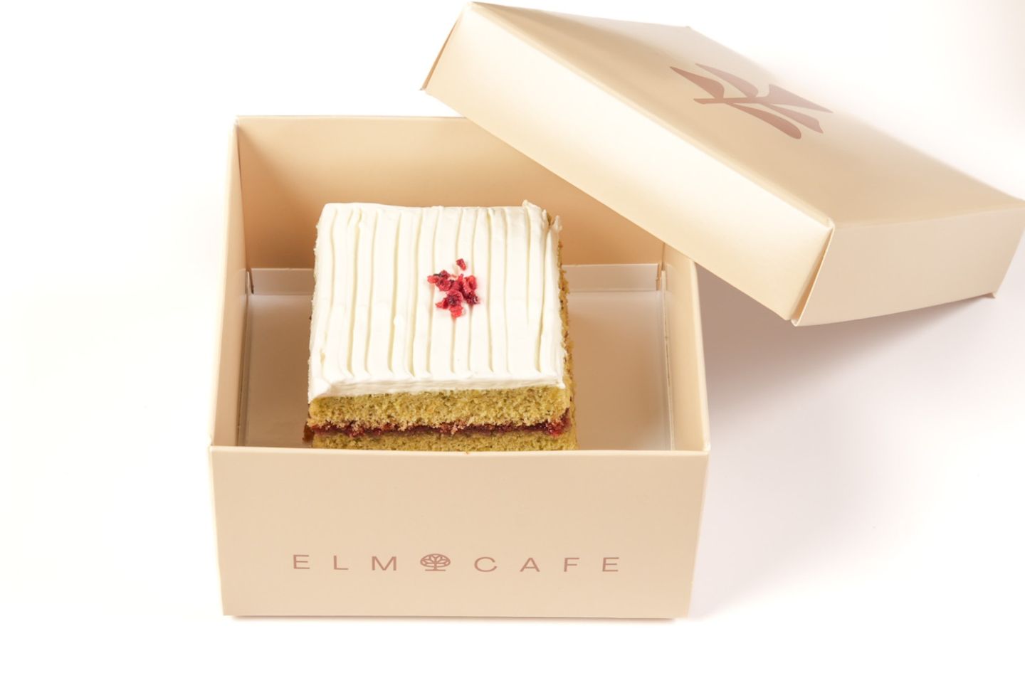 Pistachio And Pomegranate Cake
