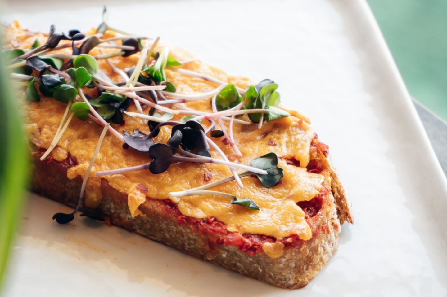 Spicy Cheddar Tartine