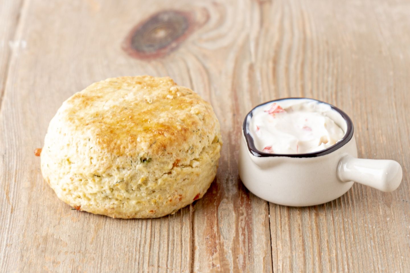 Cheddar And Dill Scone