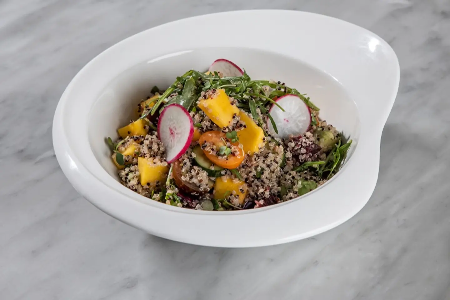 سلطة الكينوا