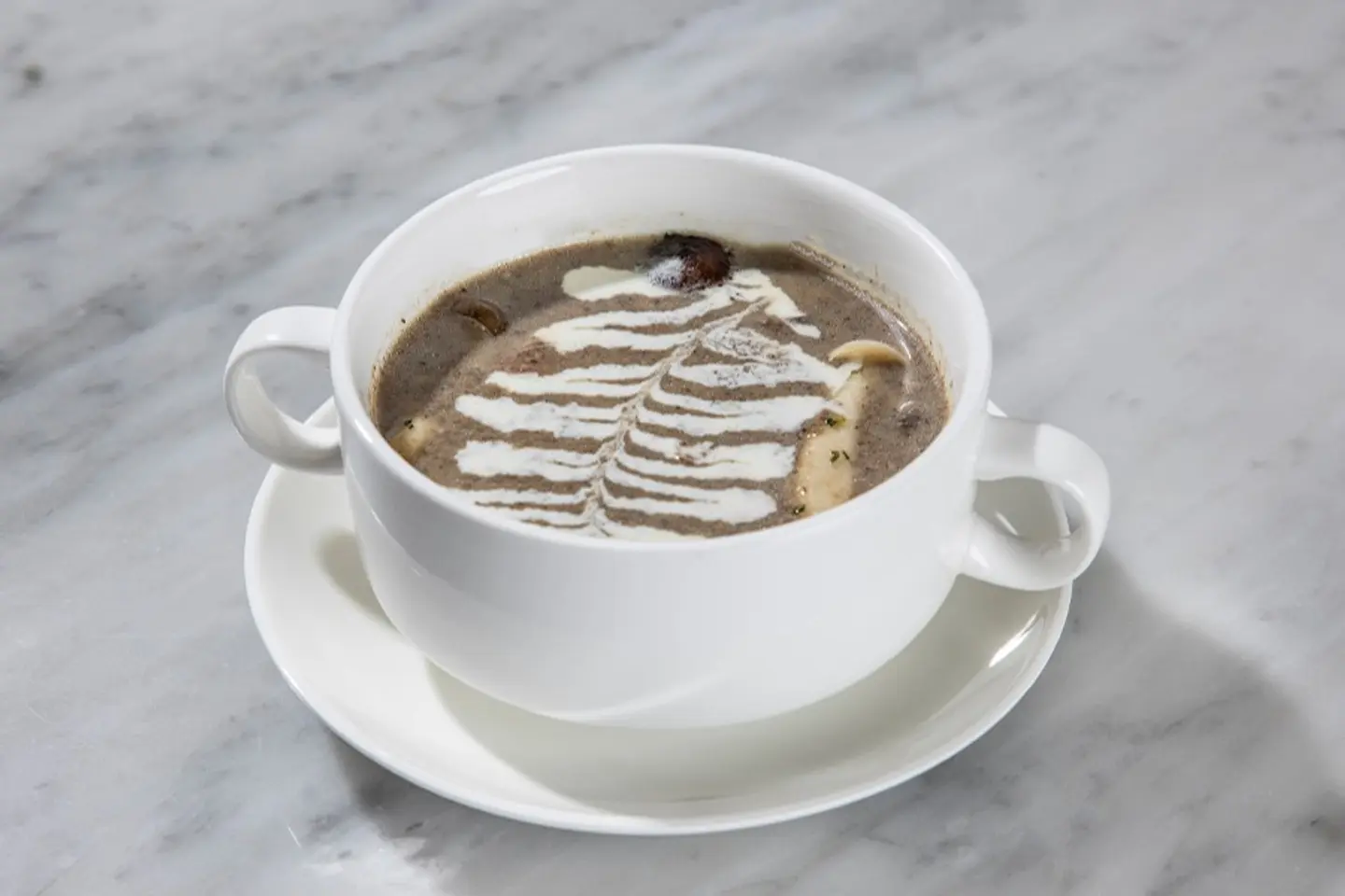 شوربة الفطر