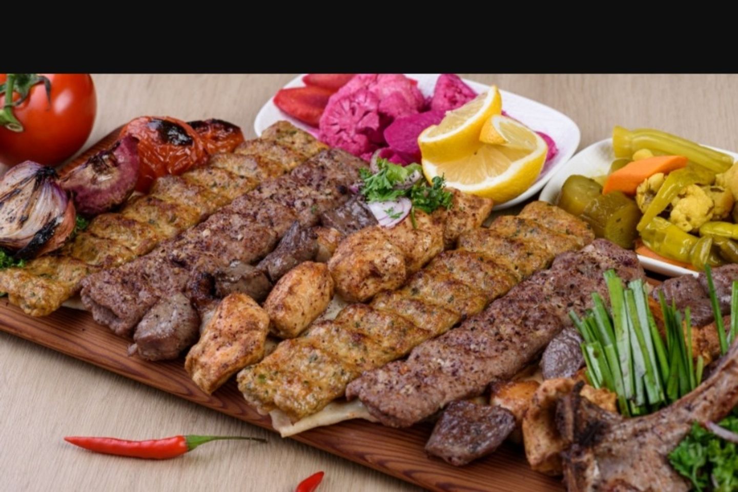 صينية وسط 2 كيلو مشكل