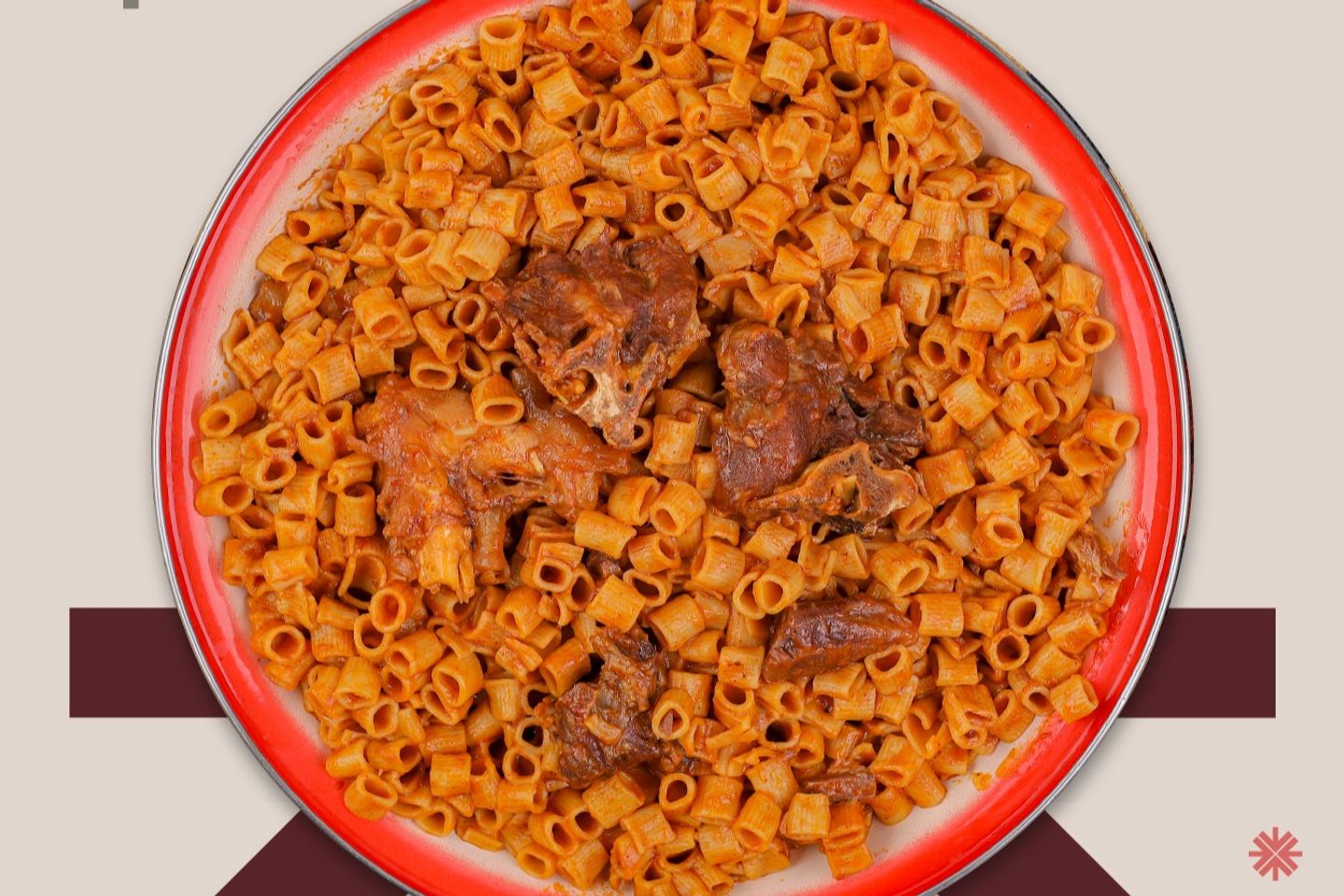 نص كيلو غنم حري مضغوط مع المكرونة
