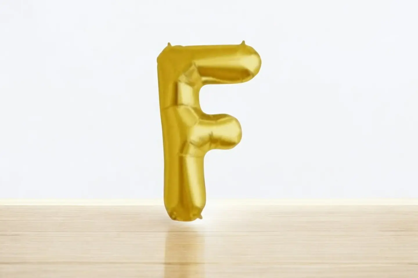 هليوم حرف F