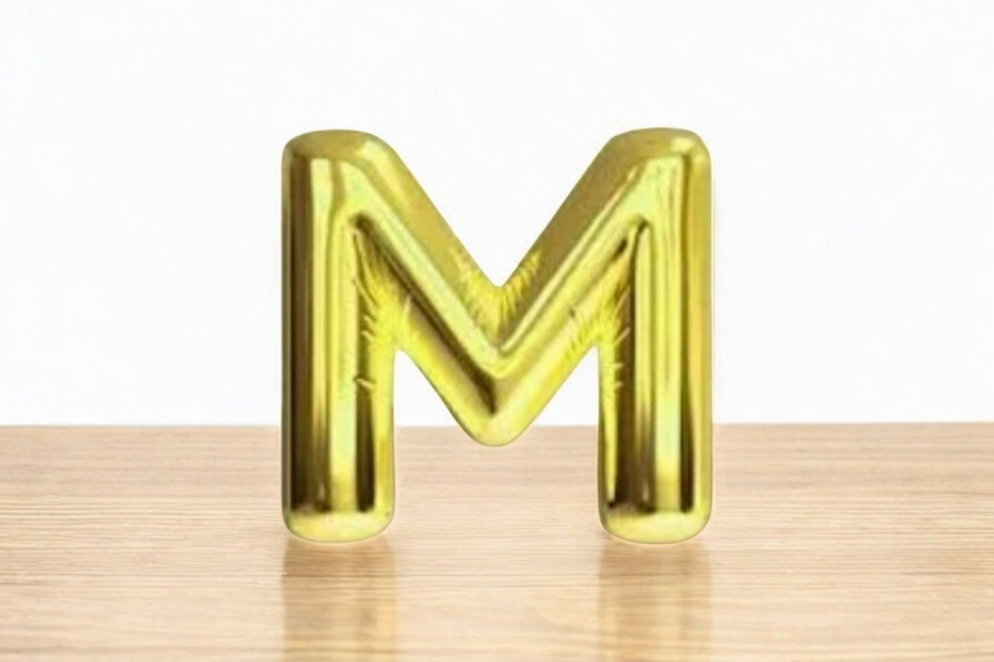 هليوم حرف M