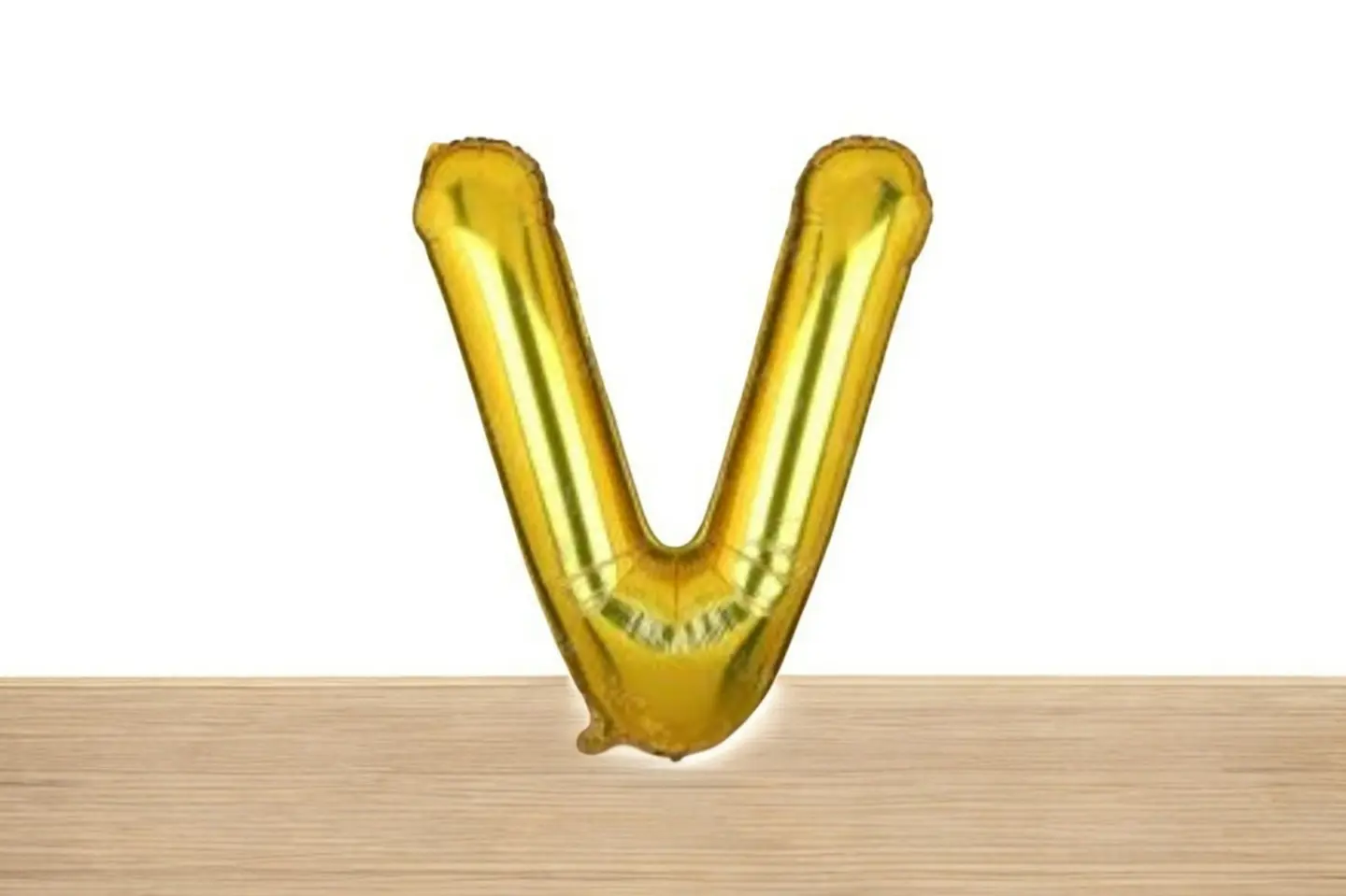 هليوم حرف V