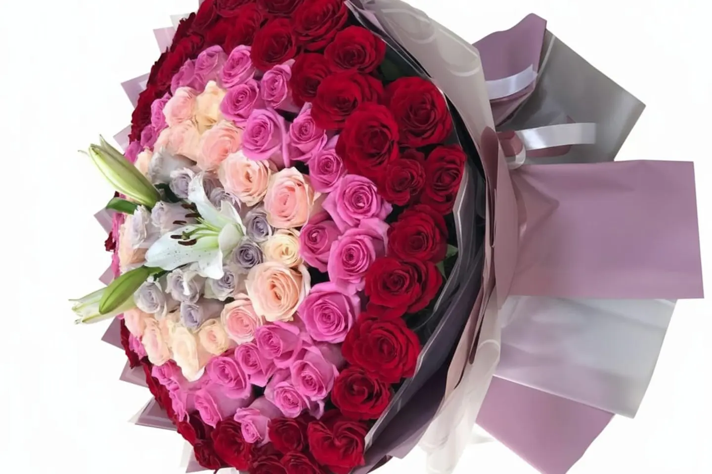 البوكيه الضخم بالورد المشكل